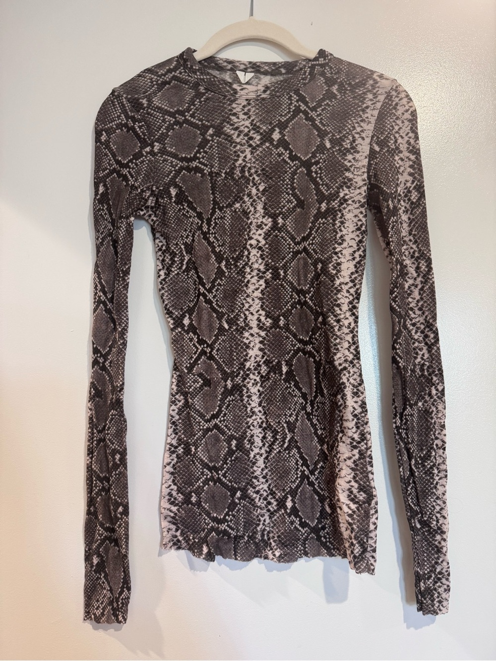 Arket Snake Print Long Sleeve Crewneck Top - Gray